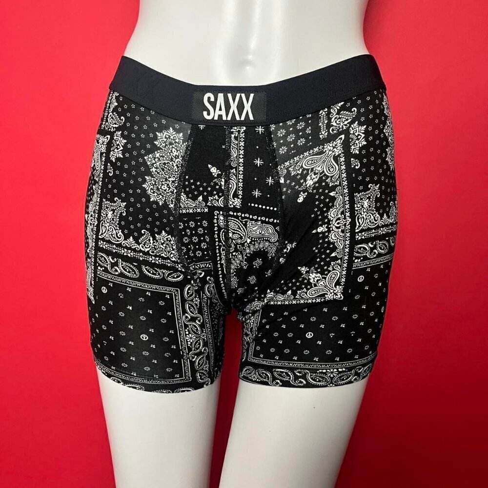 Saxx / Black and white bandana patterned boxer shorts 🖤🤍​​​​​​​